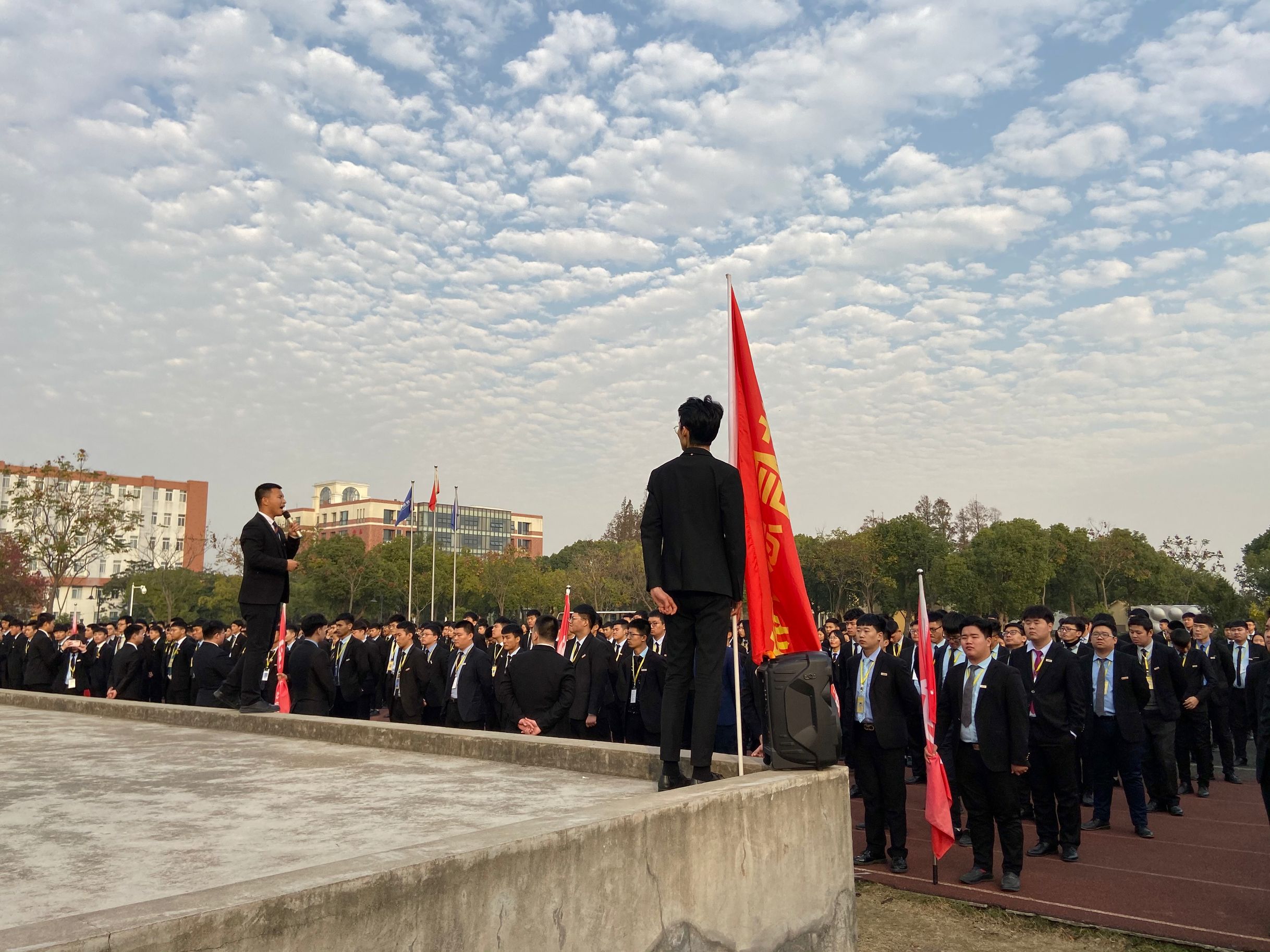 北京八维学校数字技术开启新互联时代带你走进全新学习领域