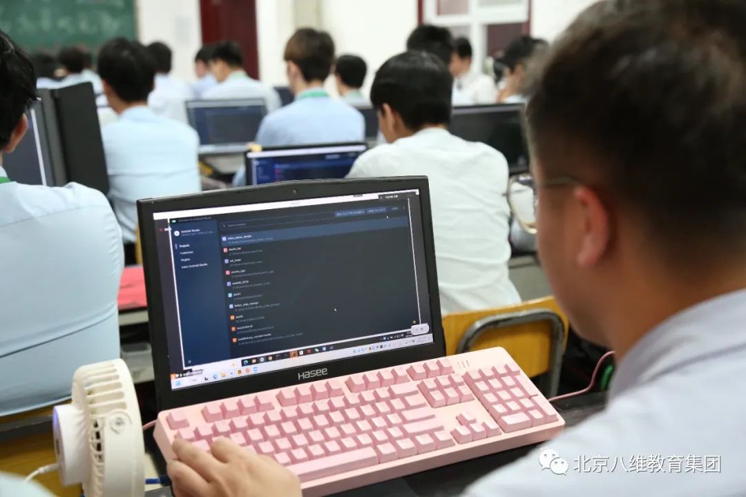 IT行业解惑|成为Python人工智能开发者的前途怎么样