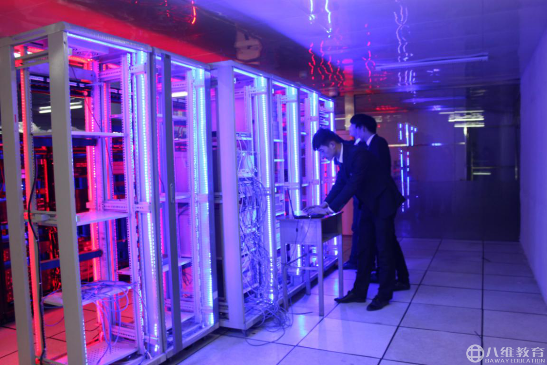 八维学校学历认可吗