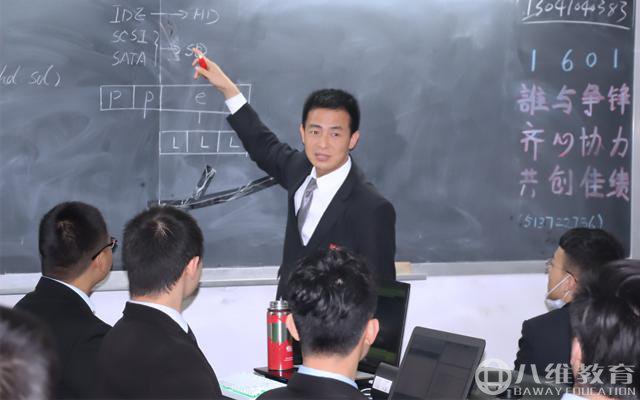 互联网行业，真的是吃青春饭吗？